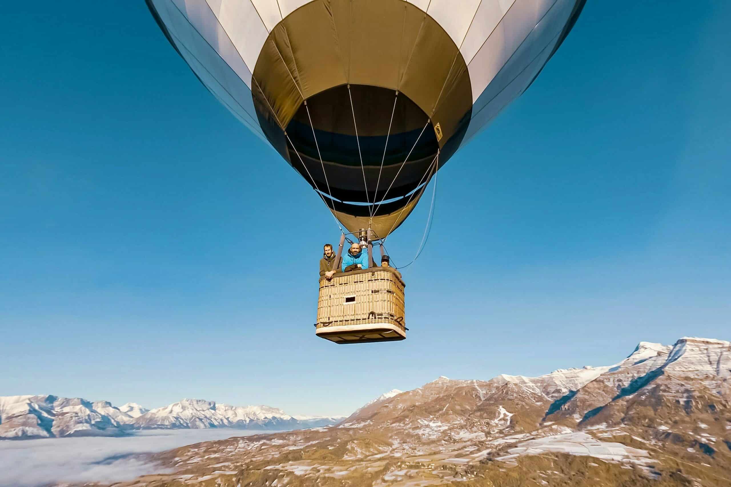 Ballon en vol à 2000 m